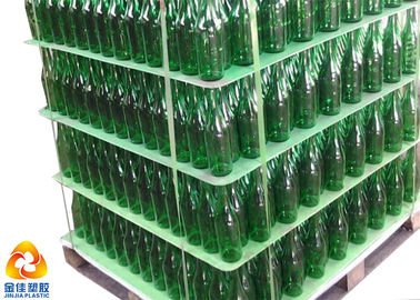 Folhas divisórias plásticas usadas por indústrias de bebidas para o transporte das garrafas
